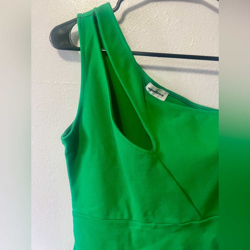 Superdown Nava Clover Green One Shoulder Mini Bodycon Dress - Small - Picture 8 of 11